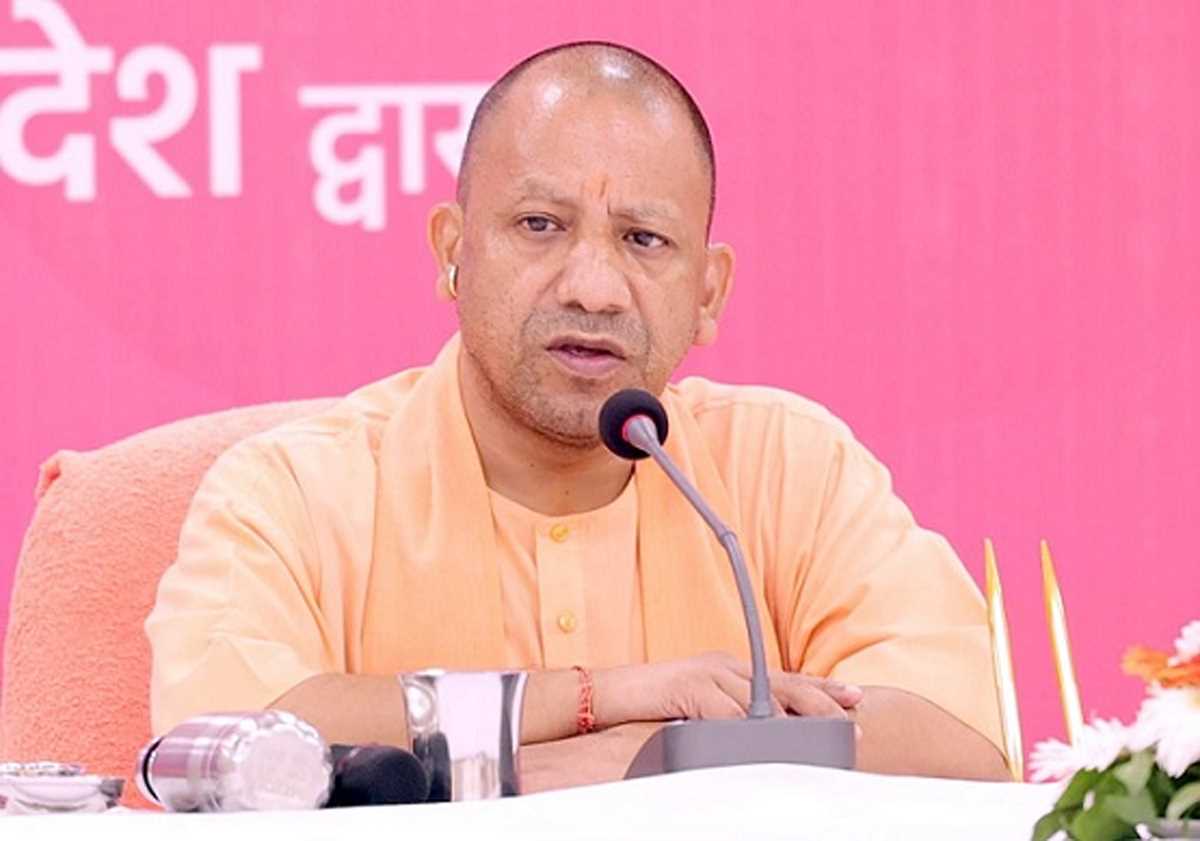 शिक्षा में किया गया निवेश कभी व्यर्थ नहीं जाता : मुख्यमंत्री योगी